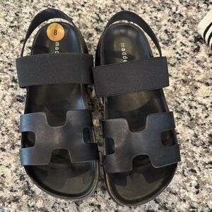 Madden Girl Black Sandals sz 8